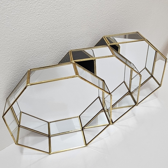 Mirrored Tray - Set of 3 - Picture 10 of 12